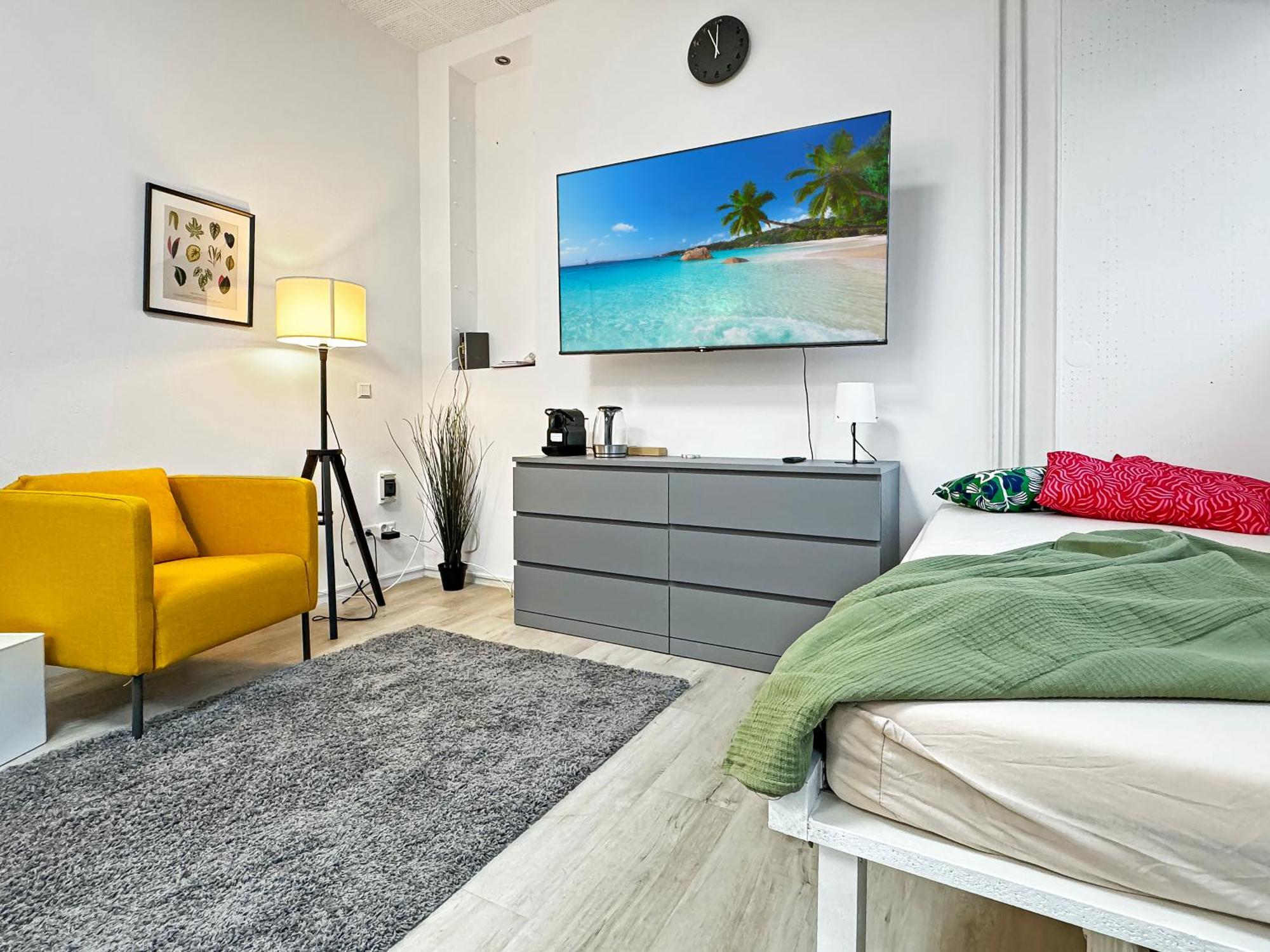 2 Zimmer Apartment Fuer 6 P, 15 Min Zum Flughafen エスリンゲン エクステリア 写真